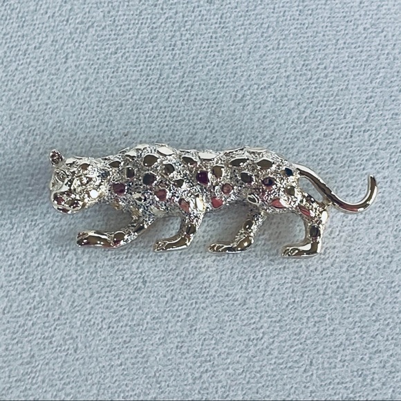 Gerry’s Jewelry - Gerry’s Vintage Leopard Gold Brooch Pin